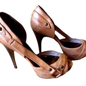 Guess Peep Toe Heels Studded Tan Leather Stiletto Pumps Romantic Coquette Sz 7